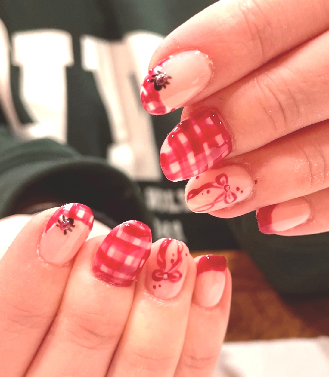 Red plaid bows nails
